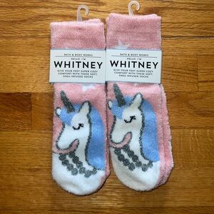 BATH AND BODY WORKS FUZZY SOCKS